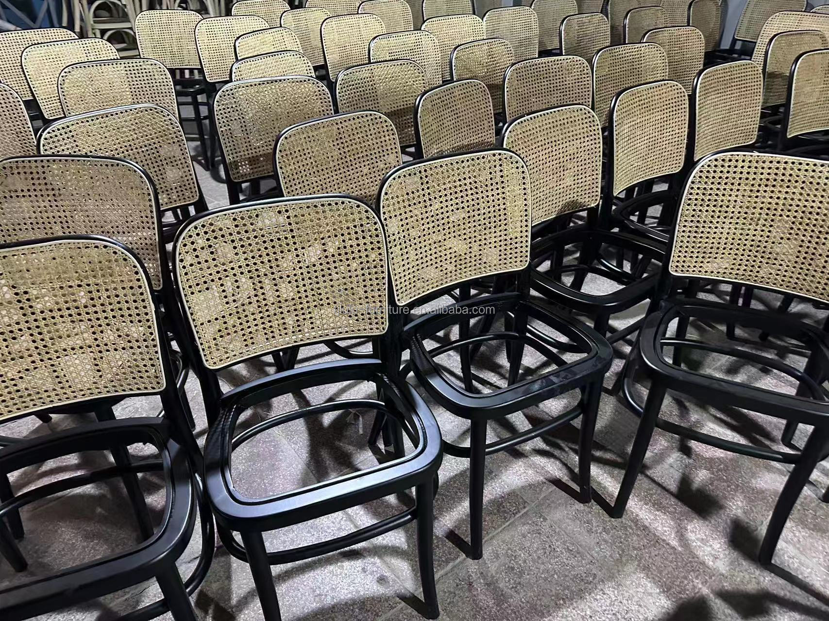 Dining Chair Modern Rattan Frame Banquet Chair for Events W45cm*D51cm*H83cm