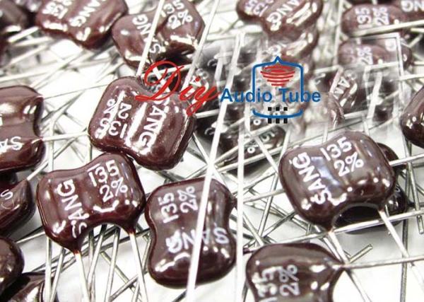 Quality Silver Mica Audio Electrolytic Capacitors 135PF 500V Voltage Straight Minimum Leads for sale