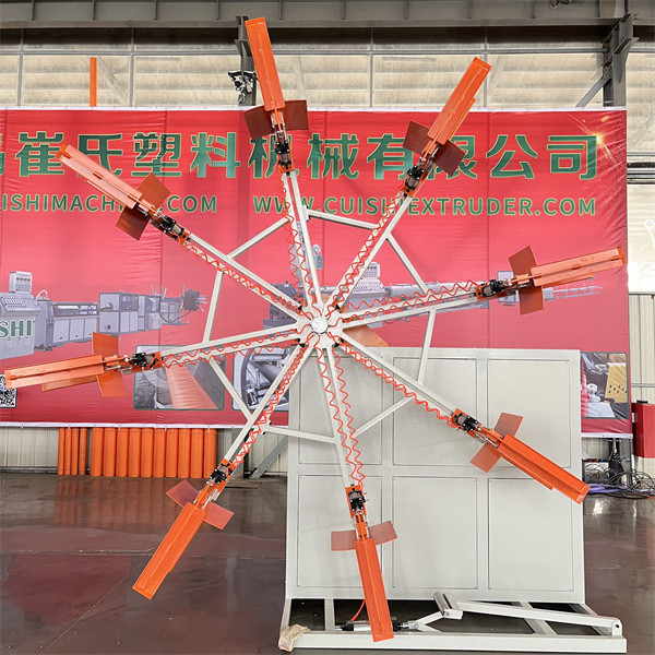 Automatic Feeding Plastic Pipe Machine 200mm-500mm Plastic Pipe Production Line