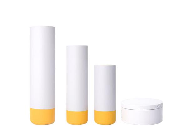 Quality 100ml Rotary Plastic Bottle Clamshell Cream Jar With Scoop for sale