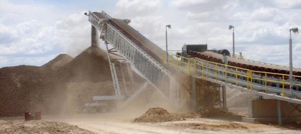 Quality Rubber Curved Mobile Belt Conveyor For Dirt Sludge Ore Sand Gravel Aggregate for sale