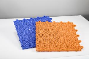 Buy cheap EU Nstandard Interlocking Playground Mats Anti Aging With Classic Pattern product