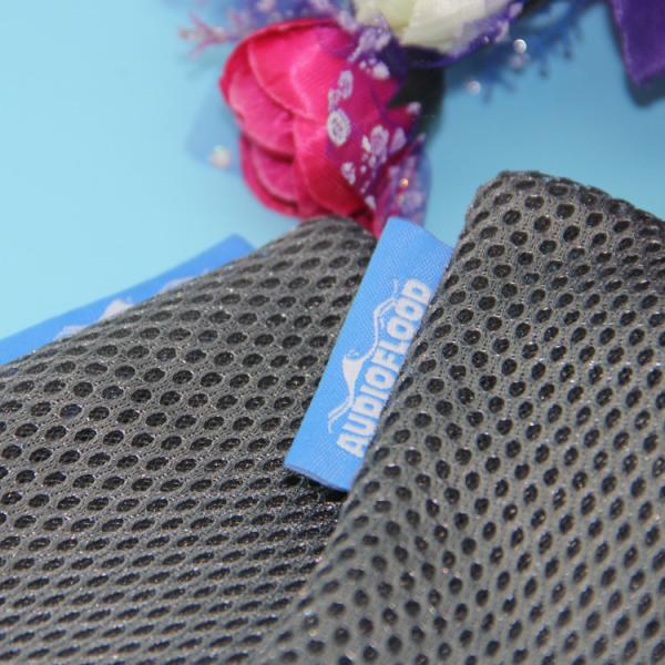 China Foldable White Laundry Mesh Wash Bag With Colorful Zipper