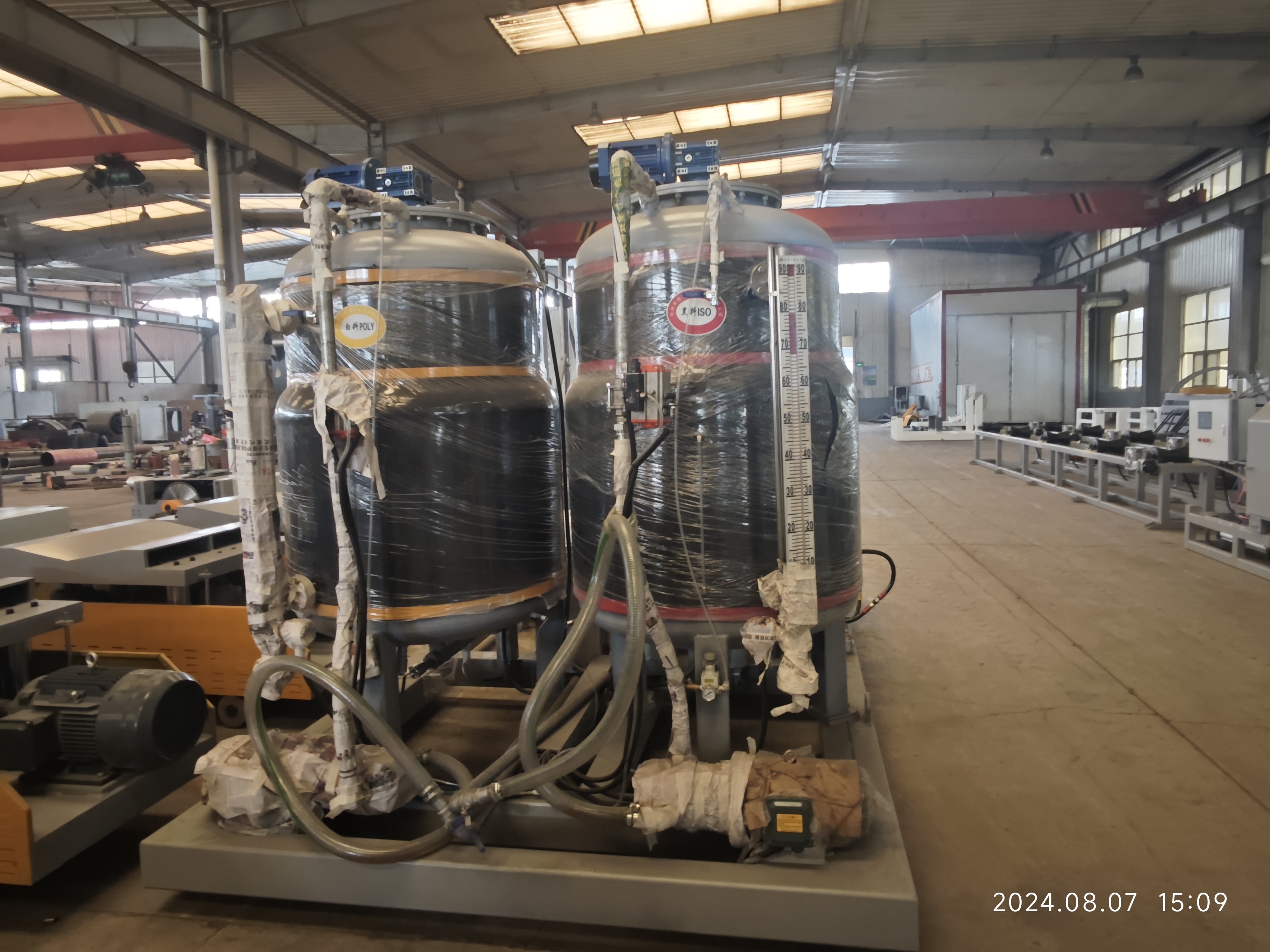 Continuous Line For Spraying Polyurethane Foam Preinsulated Steel Pipe Production Line