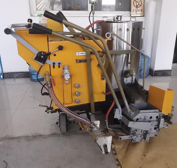 Quality Battery Driving Thermoplastic Road Line Marking Machine For Convex Line And Horizontal Line for sale