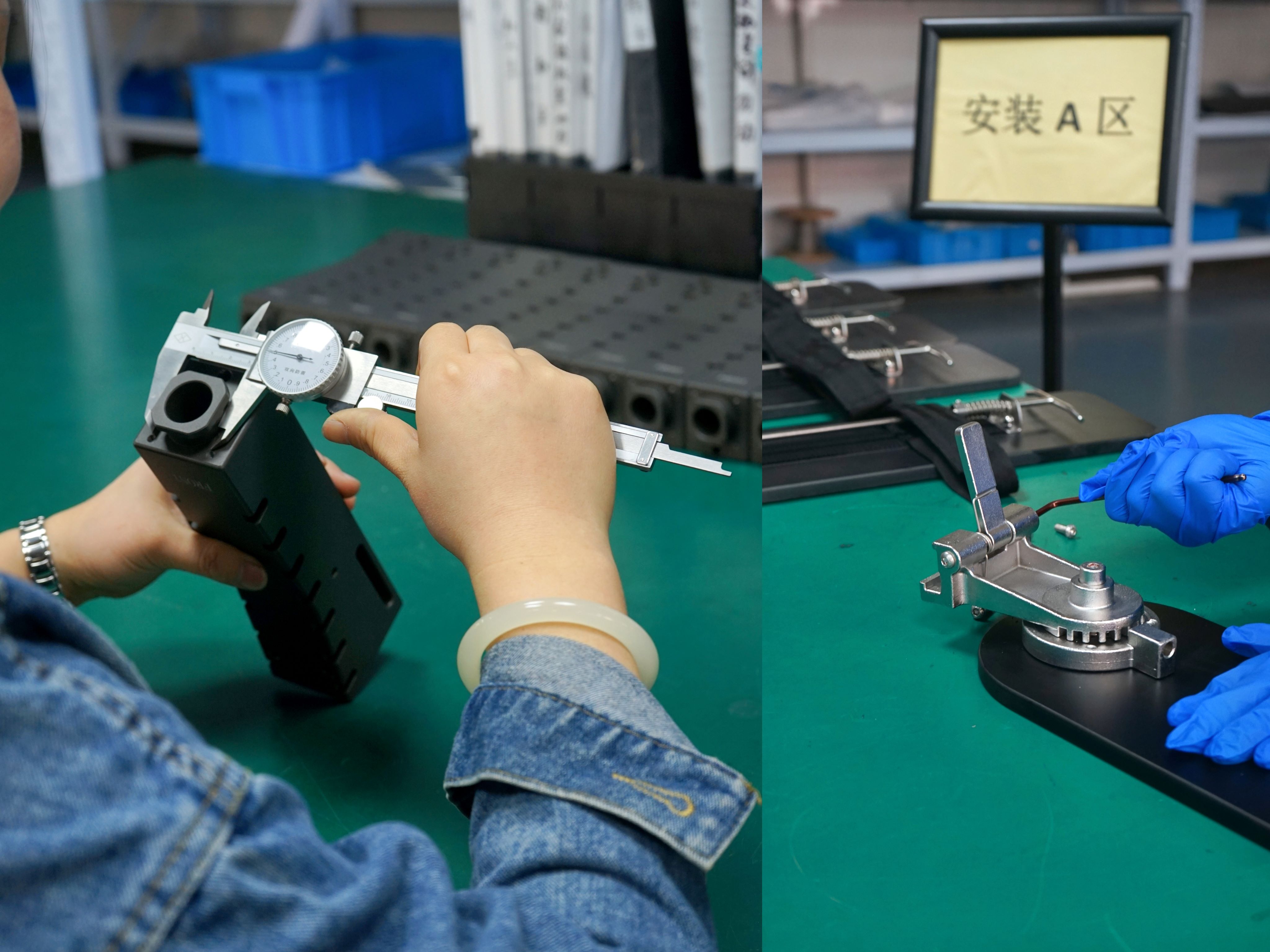 150-180kg Operating Table Leg Holder Stirrup Type Pneumatic Lithotomy Leg Frame Holder Support
