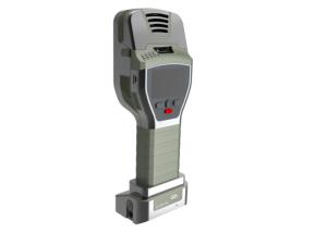 Buy cheap Automatic Calibration Portable Bomb Detector Hand Held Bomb Detector 7.5W Power Consumption product