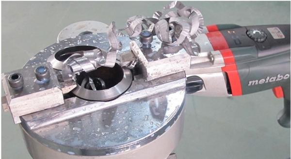Quality Cam Type Self Centering Pipe Cutting And Beveling Machine SCB -63 Metabo Motor for sale