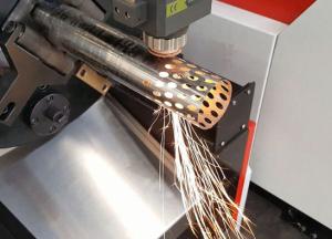 Red Light Aiming CNC Laser Tube Cutting Machine Taiwan HIWIN Linear Guide