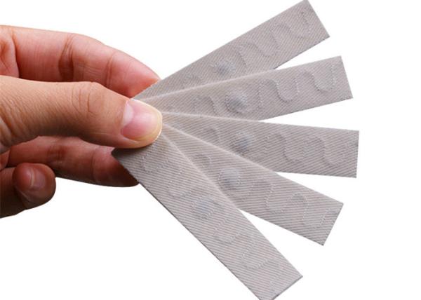Quality ISO18000 6C Fabric Passive Rfid Laundry Tag , Uhf Laundry Tag Up To 3-5m Reading Distance for sale