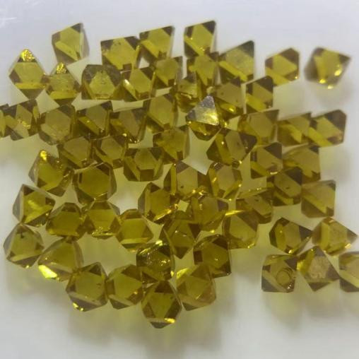 Raw Mono Crystal Industrial Diamond Grit Sharp Corner MCD Yellow Hpht Rough Diamond