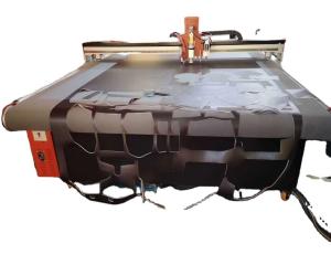 China 1625 Leather Foam Cnc Textile Cutting Machine With Big Power Round Knife on sale