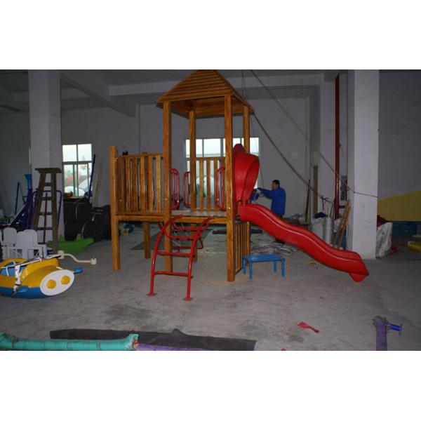 Backyard Rock Climbing Wall , LLDPE Plastic Climbing Gym Anti Corrosion