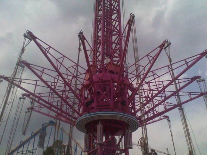 36P Drop Tower Amusement Ride With Rotating Flying Chair And Jumping Off Machine