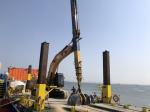 KM220 KM260 Clamshell Telescopic Armclamp Excavator Attachment With Shell