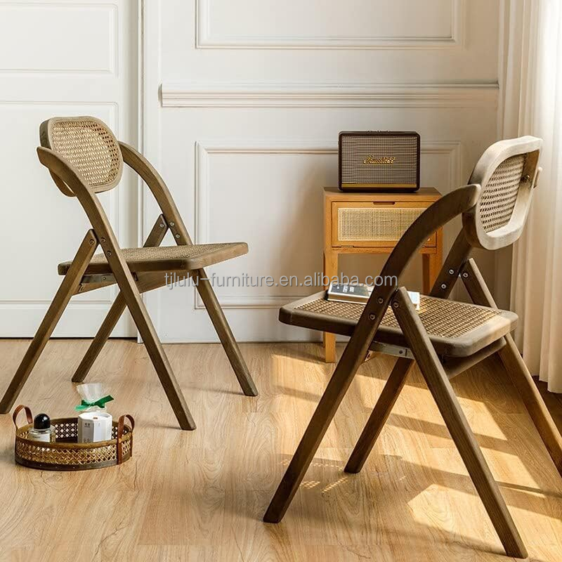 Stylish Morden Dining Fruniture Wooden Chair with Durable Rattan Seat and Back