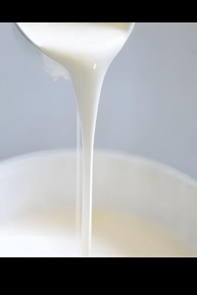 Quality Weather Resistance Ensuring Adhesion Styrene Acrylic Emulsion Ideal For Automotive Body Panels for sale