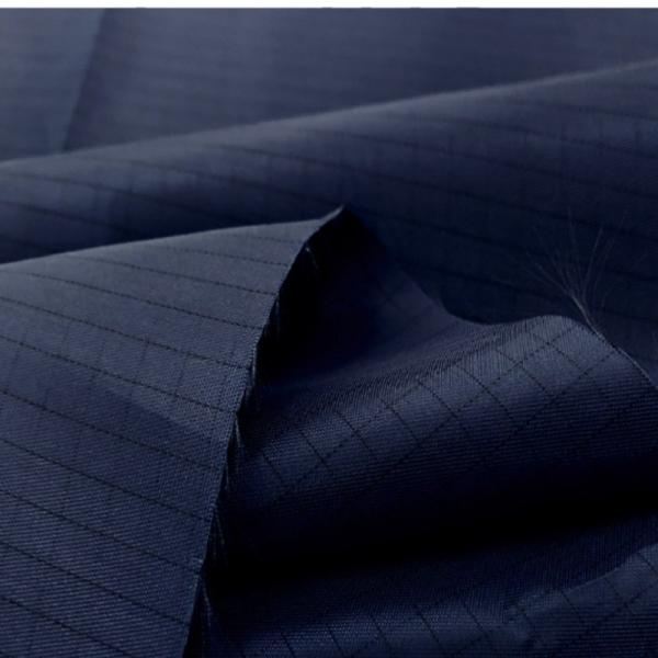 Antistatic Cleanroom Lint Free Polyester ESD Fabric For Lab Clothing