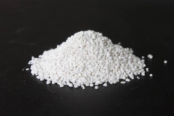 Quality Trichloroisocyanuric Acid Sewage Filtration Materials for Environmental Protection for sale