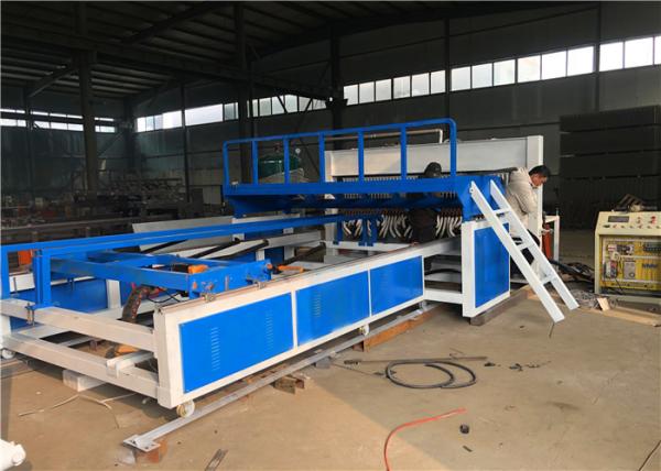 Quality Fully Automatic Welded Wire Mesh Machine 2.5mm 6mm 60 Times / Min for sale