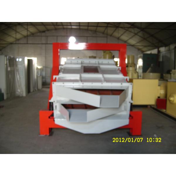 Carbon Steel Biomass Linear Vibrating Screener 5T/H Rust Resistance