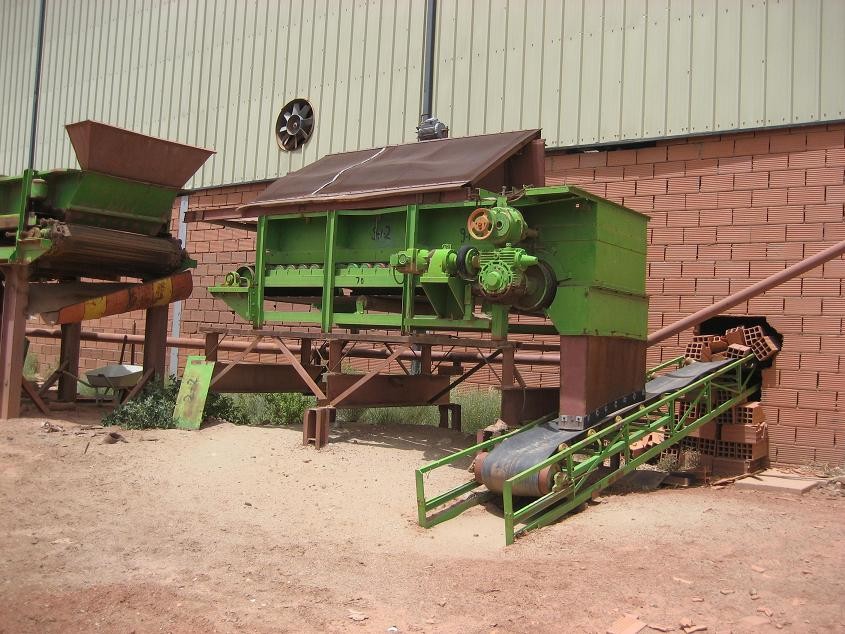 Automated Clay Brick Making Machines, 9-30M3 Per Hour Capacity for Clay