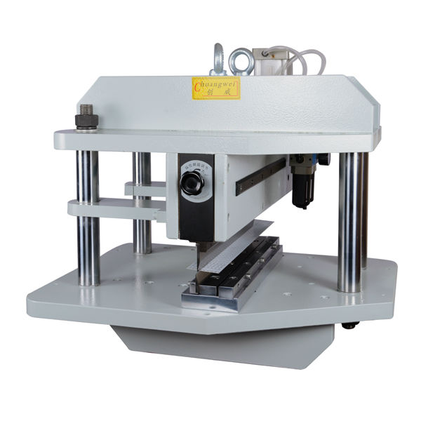 cwvc-450 11 v-cut PCB separator,PCB Depanelizer,PCB cutter,v cutting machine.jpg