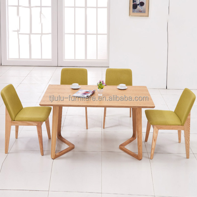 Customized Exquisite Workmanship Solid Wood Leg Dining Room Set Furniture with Dinning Table and Chairs Design