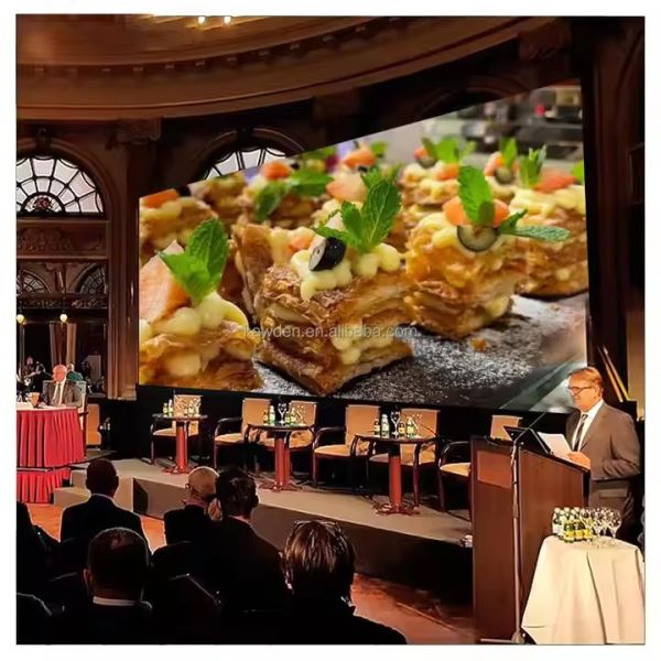 40000 Dot Density SMD LED Screen High Brightness and Energy Saving Avg Power Consumption 180W/m2 100 Life Time