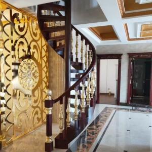 China Royal Classic Stair Railing Carve Flower Stair Column Metal Railing Indoor on sale