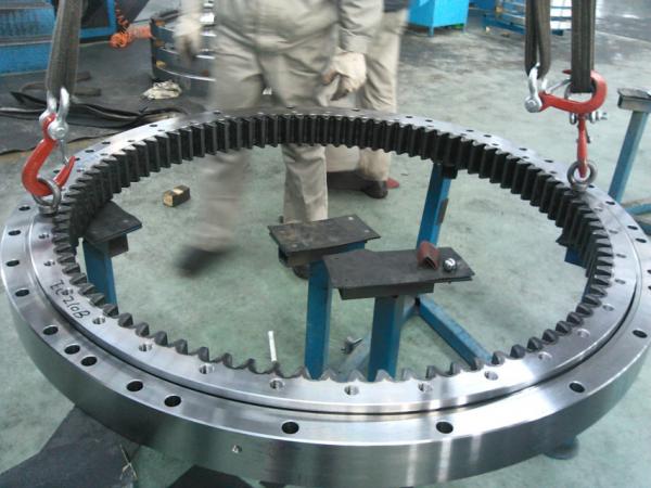 Quality Factory Supply Hydraulic PC60-7 Komatsu Excavator Slewing Bearing Swing Gear for sale