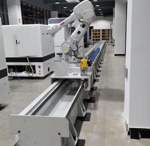 Buy cheap Floor Mounting Position Robot Seventh Axis With Ground Installation Method product