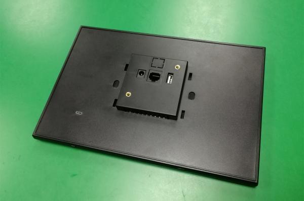 Octa Core Android POE Tablet With Serial Port GPIO Inwall Mounted For Industrial