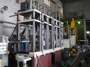Four Columns J23 Hydraulic Stretching Machine 200T Hydraulic Drawing Machine
