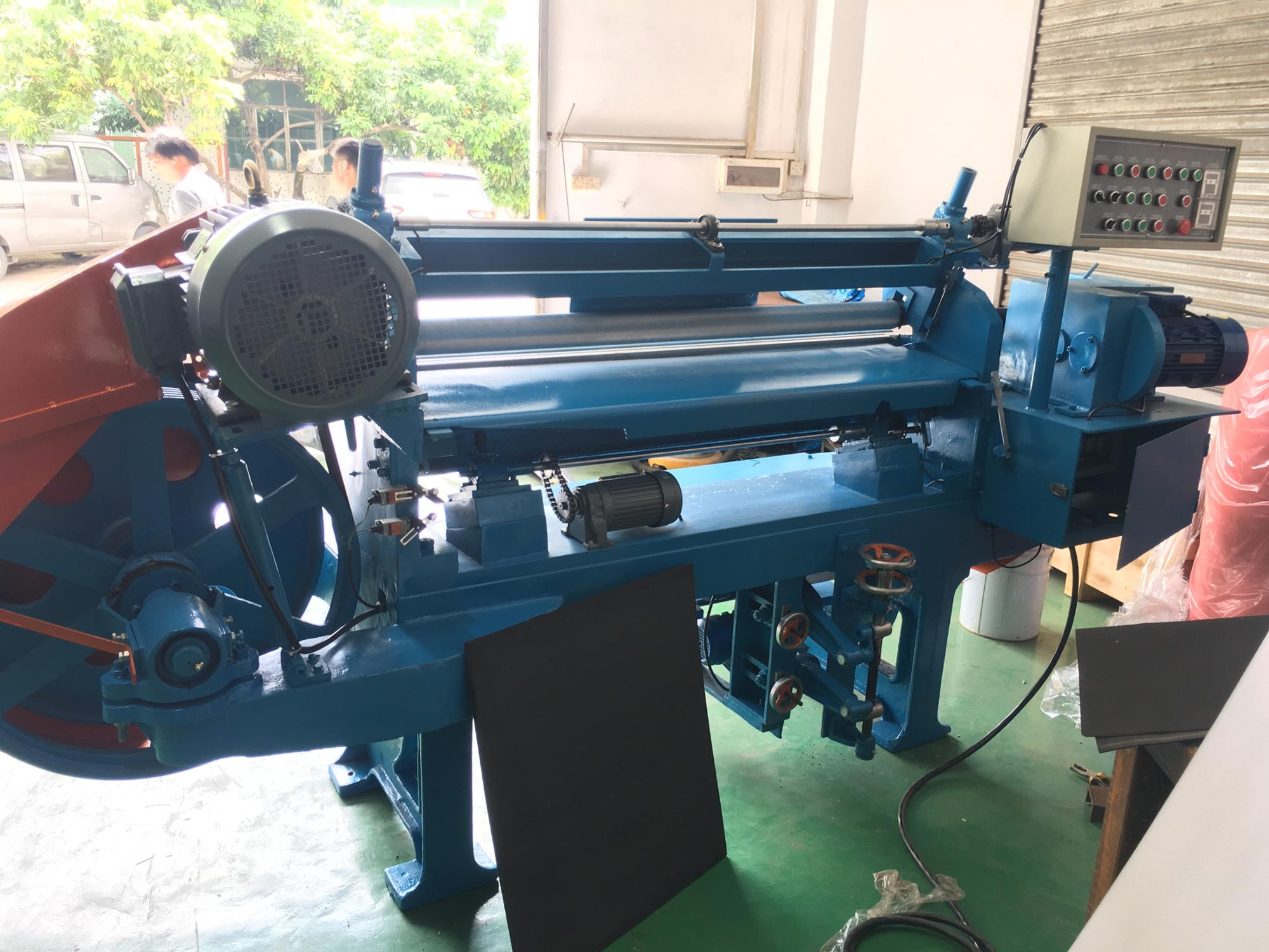 1600 mm Automatic EPE EVA XPE EPDM Polyethylene Foam Slicing Machine for Production