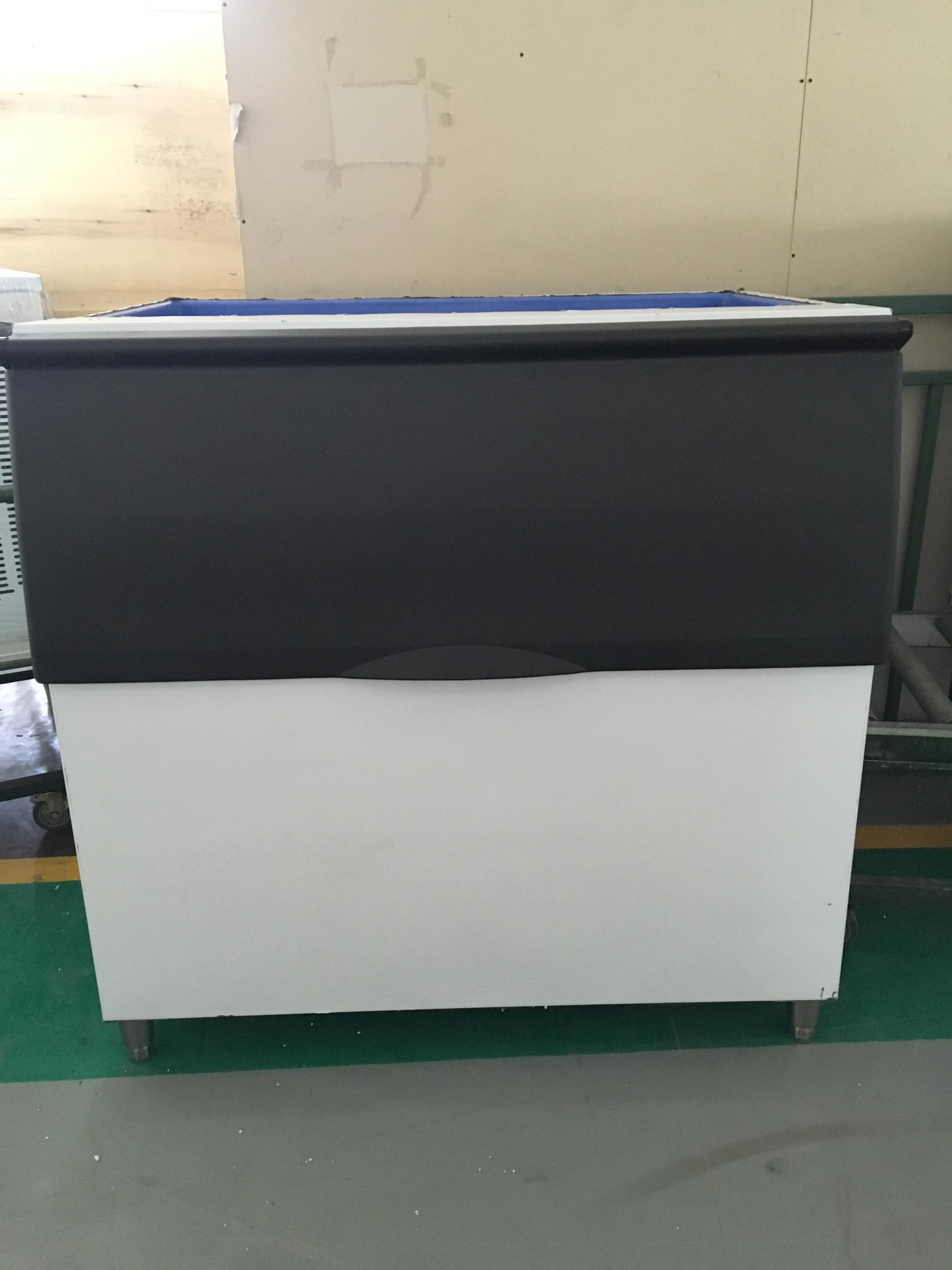 SS304 Ice Maker Machine , R134A Square Ice Cube Maker