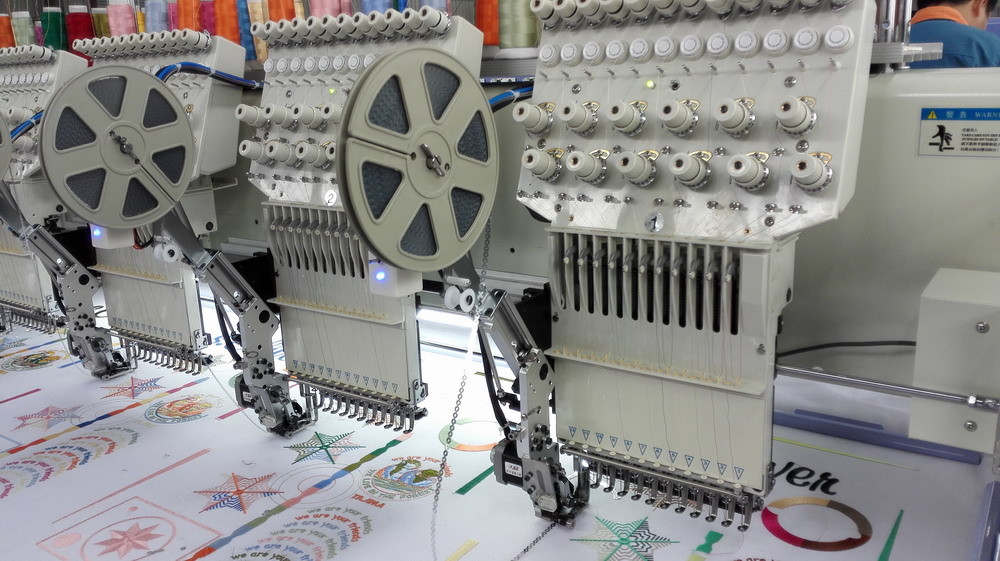 Original Computer Controlled Sequin Embroidery Machine 18 Head 9 Needle
