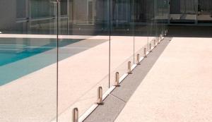 China Ocean Blue Annealed Glass Pool Fencing Building  ,  Home decoration glass on sale