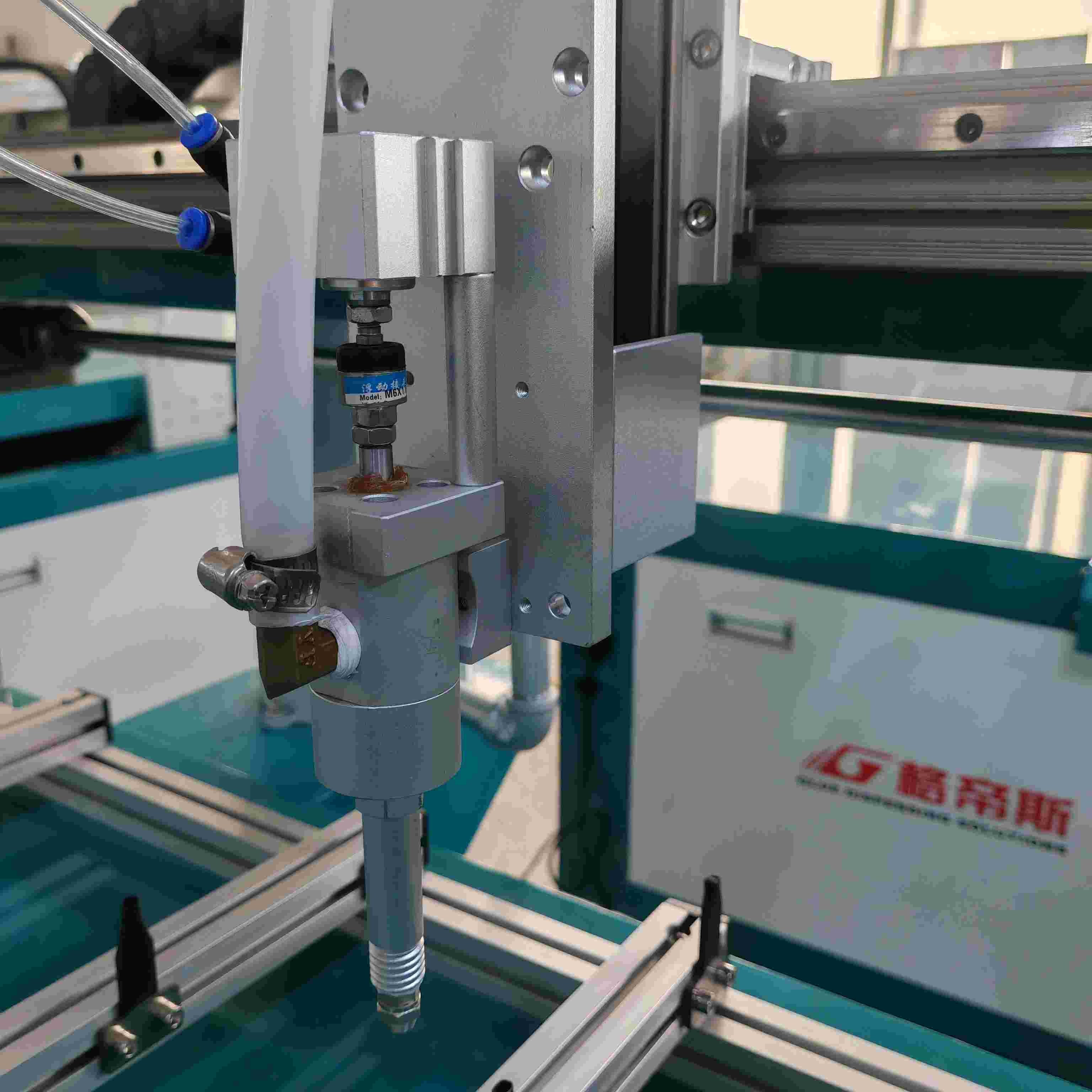 220V Glue Dispensing Robot 3 Axis Robotic Adhesive Dispenser 700*650*1200mm