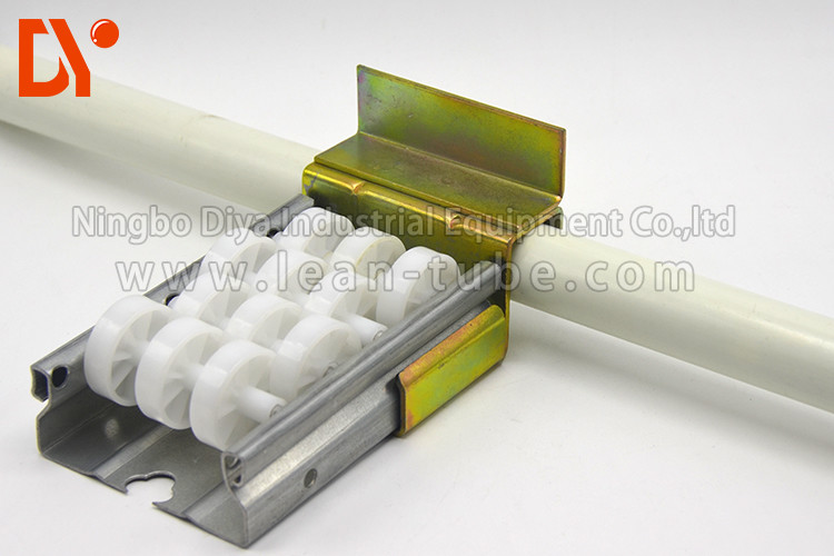 4 Meters Roller Track System Metal Plate Plastic Wheel Customized Color