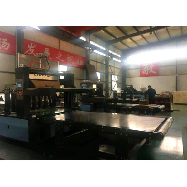 Automatic Corrugated Board Assembly Partition Machine / ZL Clapboard Assembler Partition Machine