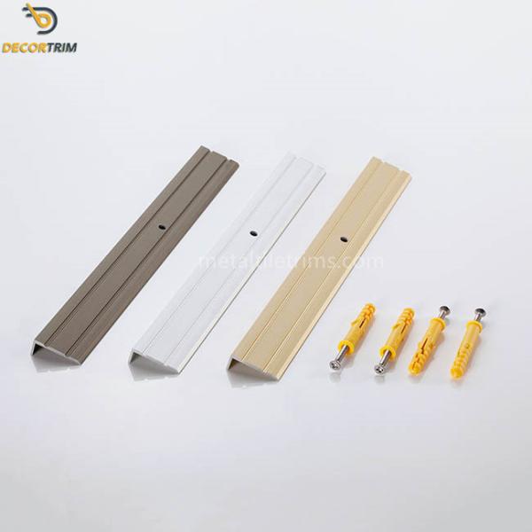 Quality Aluminum 6063 L Shaped Edging Trim , Matt Gold Tile Edging For Steps OEM ODM for sale