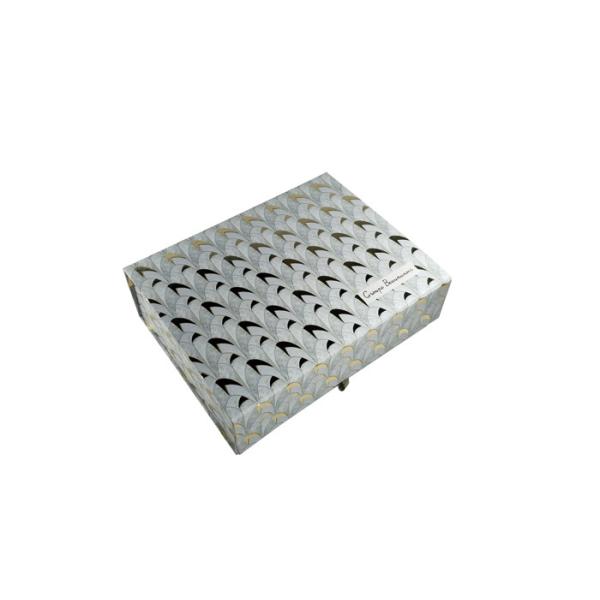 Exquisite Flat Recycled Collapsible Gift Boxes , Rigid Cardboard Gift Boxes