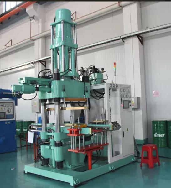Quality Easy Clear Injection Syringe 200 Ton Automatic Silicone Injection Machine for sale