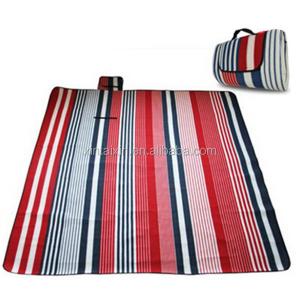 China Manufacturer stripe padded beach mat foldable picnic mat flannel sleeping mat on sale