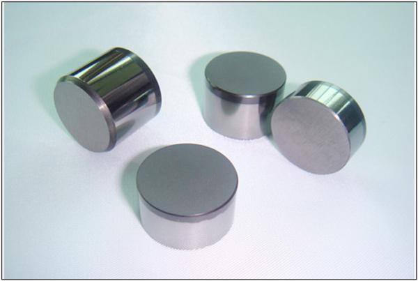 Quality Oil Drilling Bits PDC Cutter for 4" - 17" tricone bits , Oil Gas Hole Drilling Cutter for sale