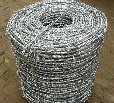 Quality BWG16xBWG16 Hot Dip Galvanized Barbed Wire Cattle Fence for sale