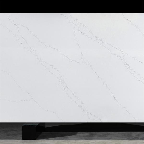 Quality Melamine Door Finish White Kitchen Modern Shaker Cabinets With Backsplash for sale