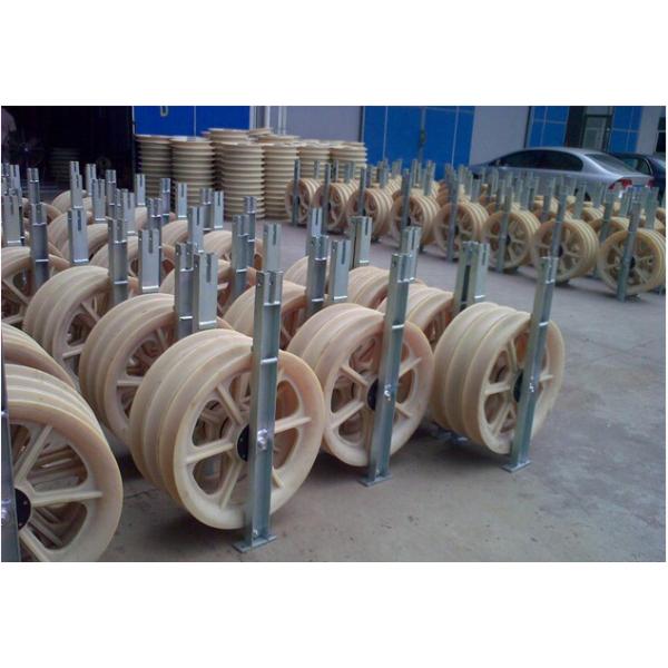 Transmission Line Stringing Tools Three Wheel Bundled Conductor Pulley Stringing Block