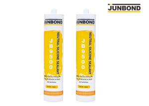 China Translucent Window Sealant Waterproof 300Ml Translucent White Silicone Sealant on sale